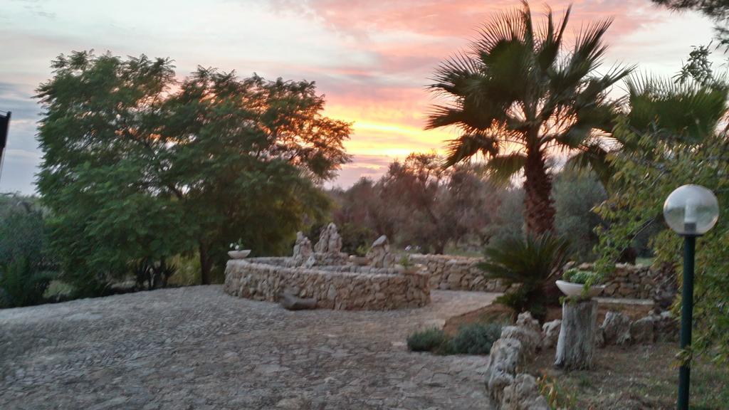 הוילה גאליפולי Agriturismo Tenuta La Siesta מראה חיצוני תמונה