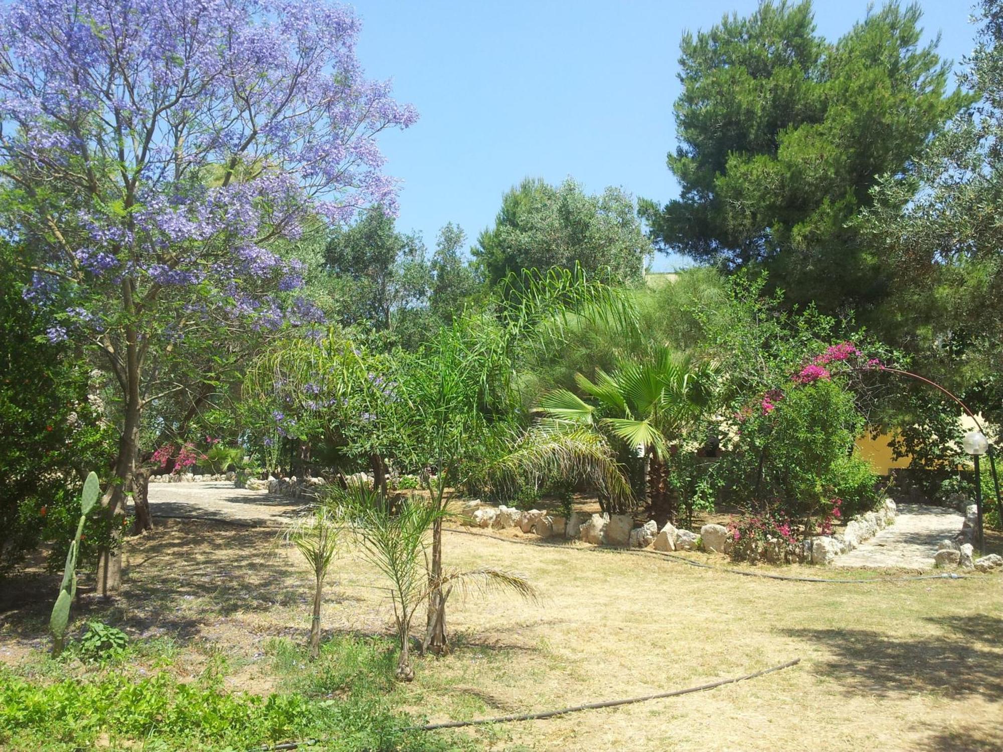 גאליפולי Agriturismo Tenuta La Siesta מראה חיצוני תמונה