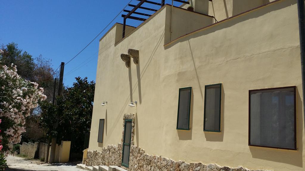גאליפולי Agriturismo Tenuta La Siesta מראה חיצוני תמונה