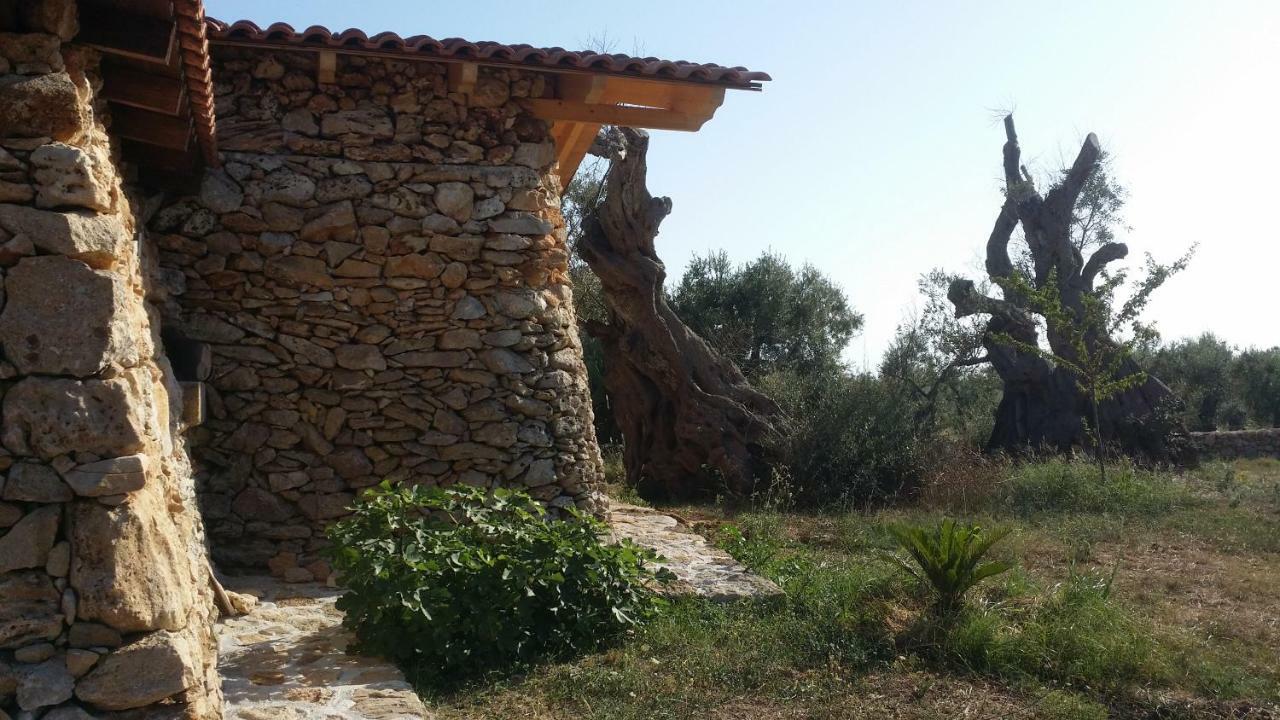 הוילה גאליפולי Agriturismo Tenuta La Siesta מראה חיצוני תמונה